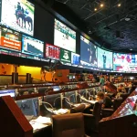 How do you play roulette successfully at online casinos?