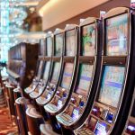 How are online slots adapting to different time zones and markets?