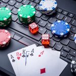How do crypto casinos verify game fairness using blockchain?