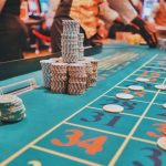How Does Live Dealer Baccarat Differ From Standard Versions